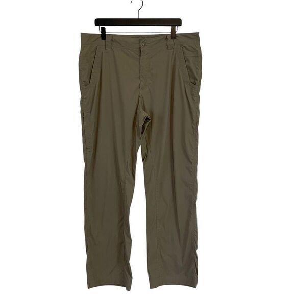Royal Robbins Hiking Pants Size 38/32 - Picture 2 of 10